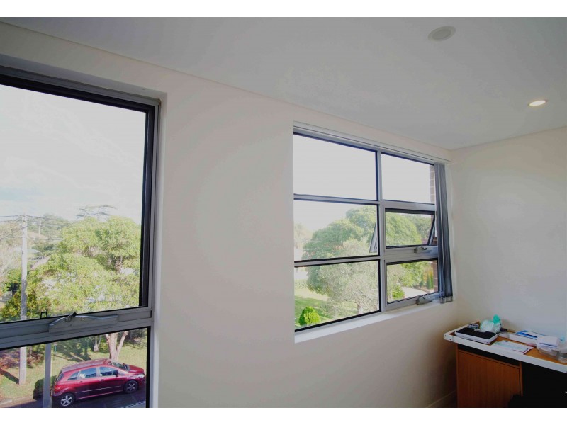 11/4-6 Lawrence Street, Peakhurst NSW 2210