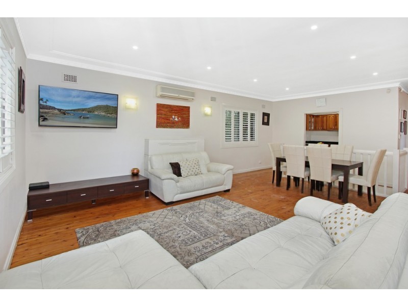 8 Roberts Avenue, Mortdale NSW 2223