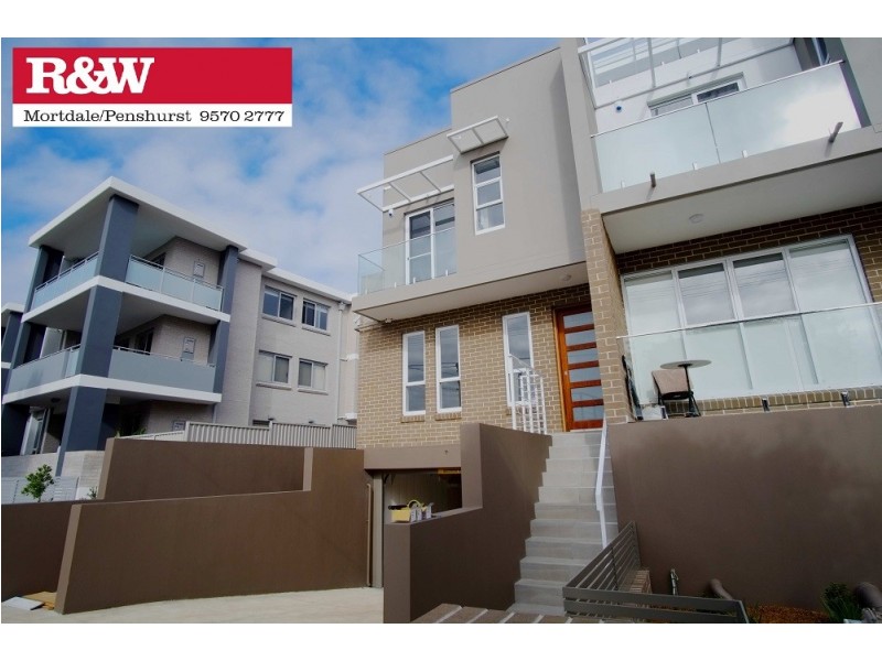 1/67 Trafalgar Street, Peakhurst NSW 2210