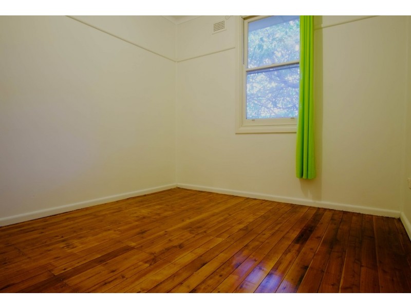 43 Trafalgar street, Peakhurst NSW 2210