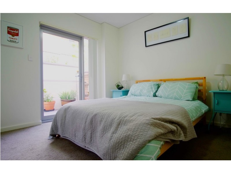 4/37-41 Gover Street, Peakhurst NSW 2210