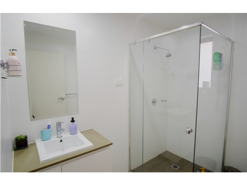 4/37-41 Gover Street, Peakhurst NSW 2210