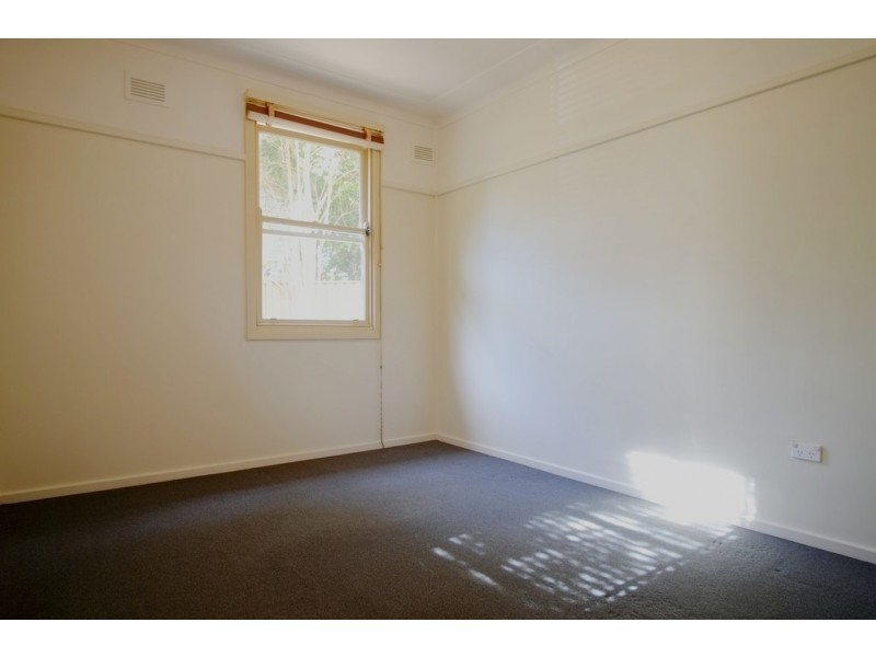 63 Lawrence Street, Peakhurst NSW 2210