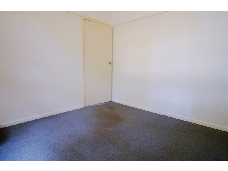 63 Lawrence Street, Peakhurst NSW 2210