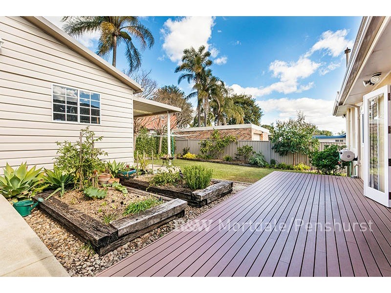 23 Arnold Street, Peakhurst NSW 2210