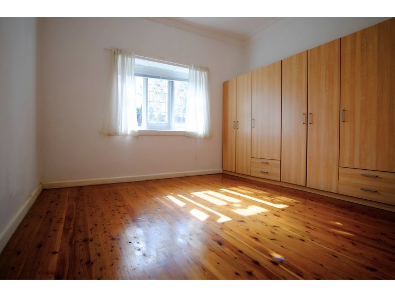 88 Railway Parade, Mortdale NSW 2223