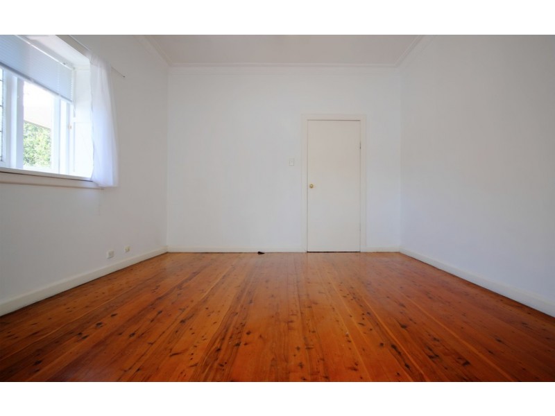 88 Railway Parade, Mortdale NSW 2223