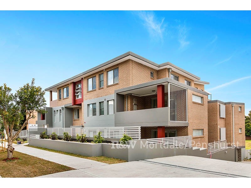 4/6-8 Peake Parade, Peakhurst NSW 2210