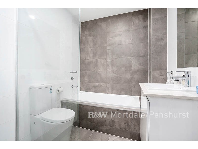 4/6-8 Peake Parade, Peakhurst NSW 2210