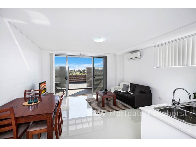 15/34-36 Gover Street, Peakhurst NSW 2210