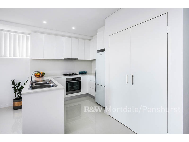 15/34-36 Gover Street, Peakhurst NSW 2210