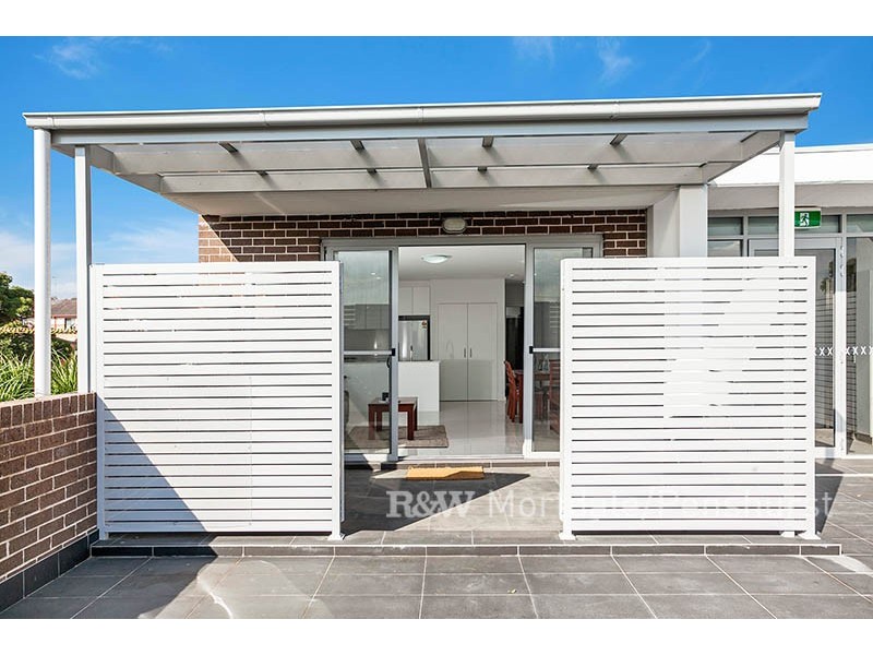 15/34-36 Gover Street, Peakhurst NSW 2210