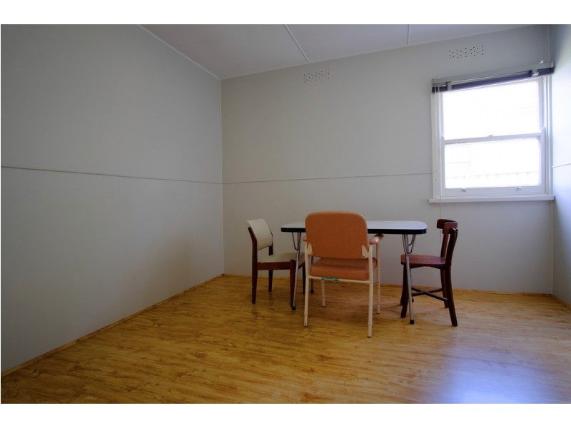 12 Anderson Road, Mortdale NSW 2223