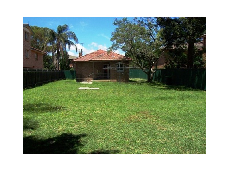 3 Graham Road, Narwee NSW 2209