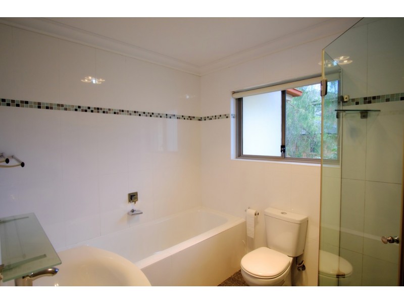 2 Keith Street, Peakhurst NSW 2210