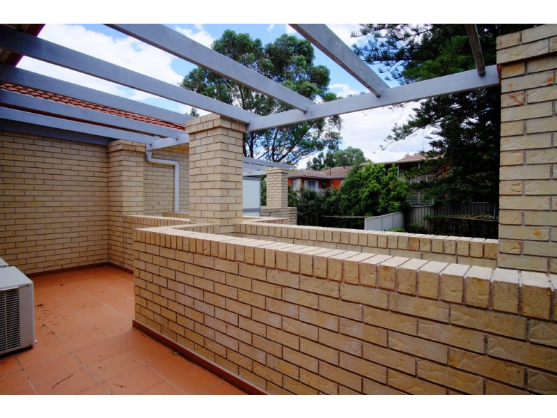 2 Keith Street, Peakhurst NSW 2210