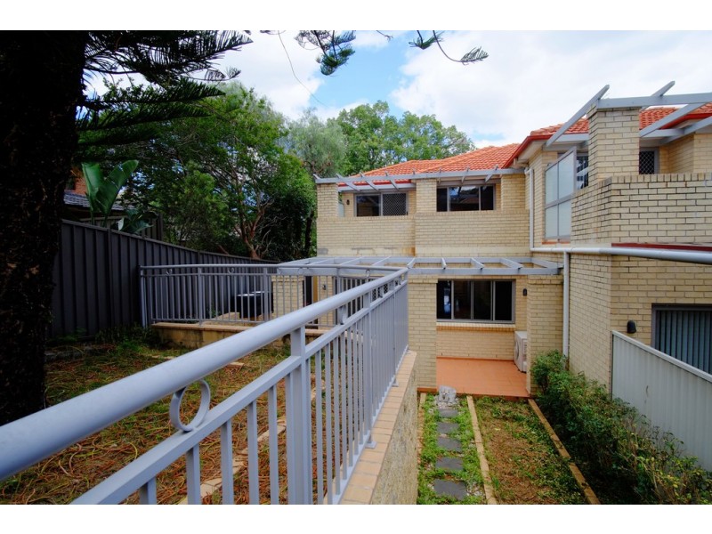 2 Keith Street, Peakhurst NSW 2210