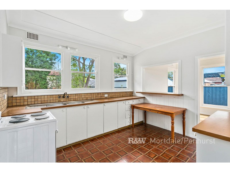 25A Amy Road, Peakhurst NSW 2210