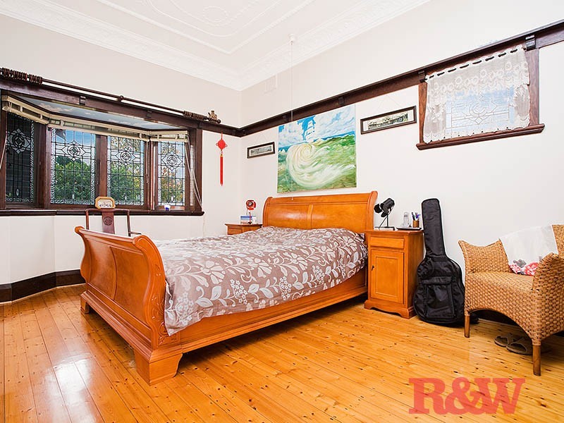 12 Rosemont Avenue, Mortdale NSW 2223