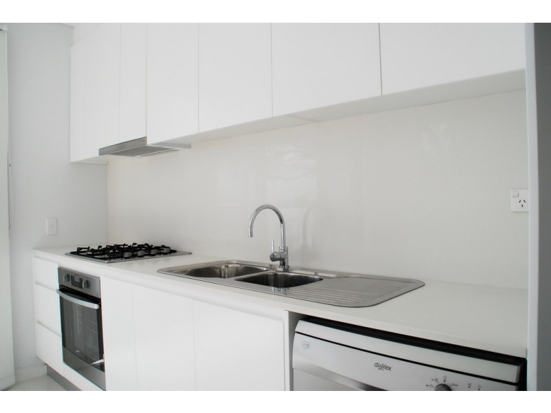 9/34-36 Gover Street, Peakhurst NSW 2210