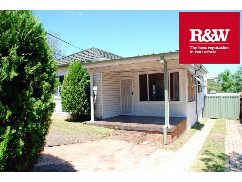 47 Bailey Parade, Peakhurst NSW 2210