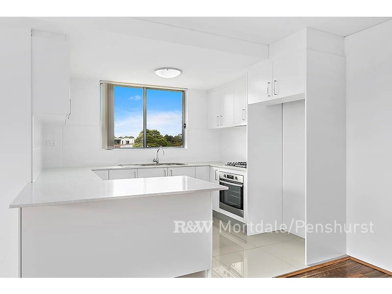 4/66 Lawrence Street, Peakhurst NSW 2210