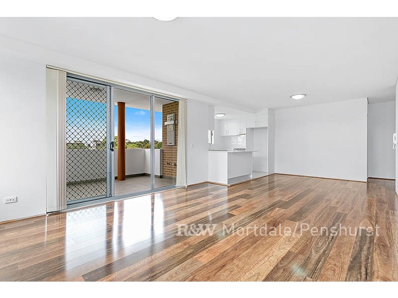 4/66 Lawrence Street, Peakhurst NSW 2210