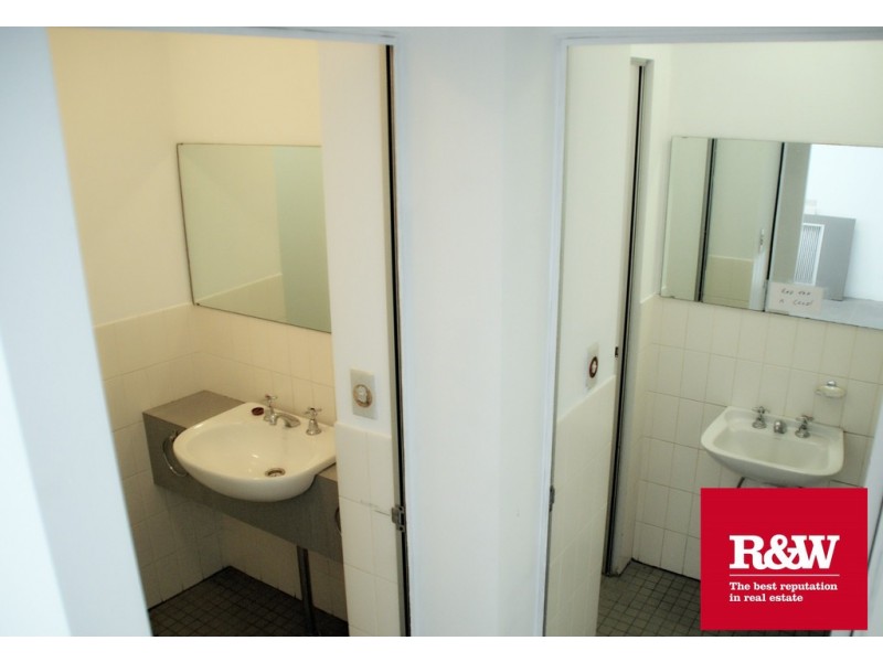 10 and11/108 Boundary Road, Peakhurst NSW 2210