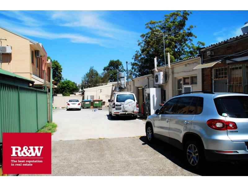 10 and11/108 Boundary Road, Peakhurst NSW 2210