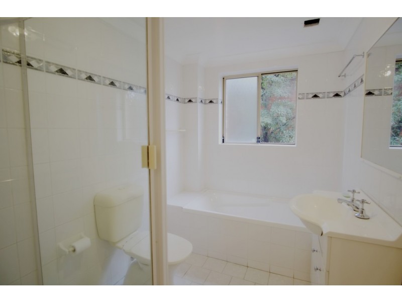 2/20-22 Graham Road, Narwee NSW 2209