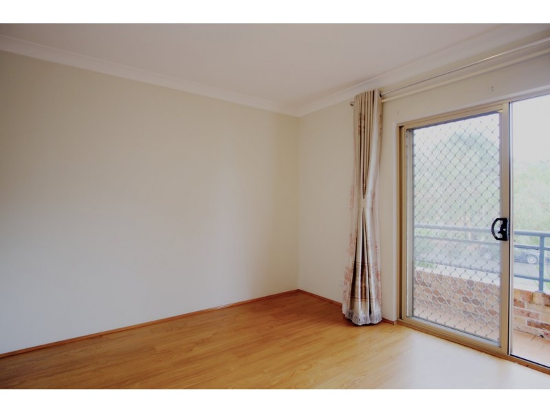 2/20-22 Graham Road, Narwee NSW 2209