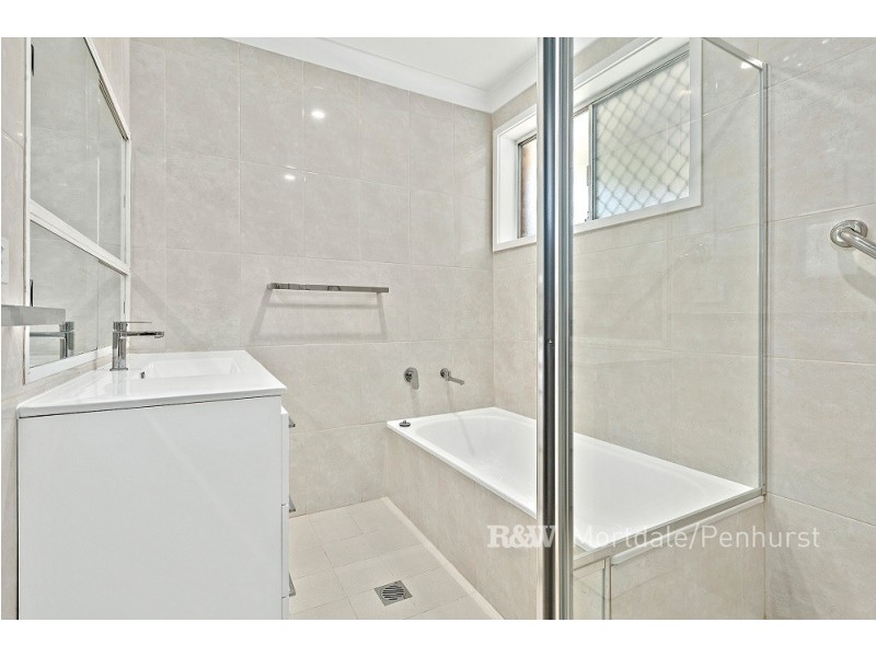 7 Beverley Crescent, Penshurst NSW 2222