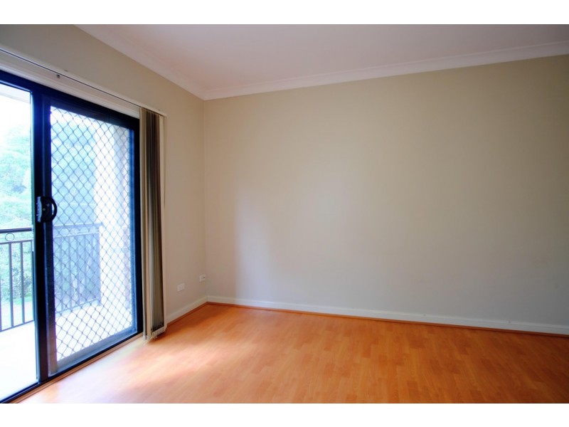 3 Johnstone Street, Peakhurst NSW 2210