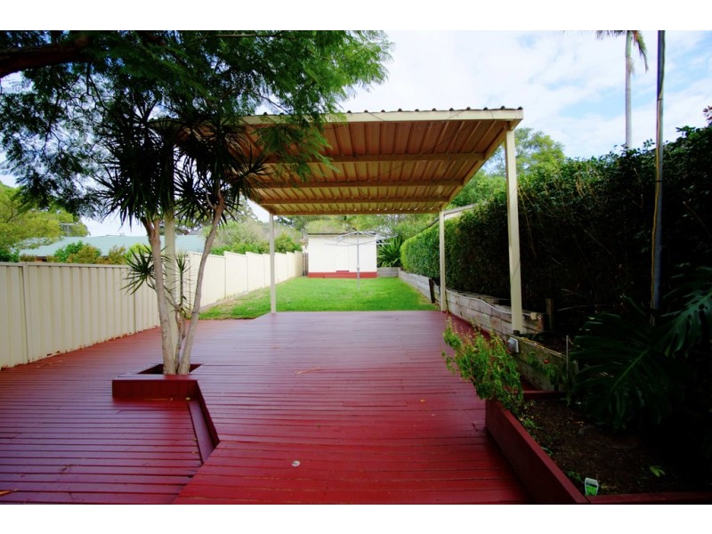 3 Johnstone Street, Peakhurst NSW 2210