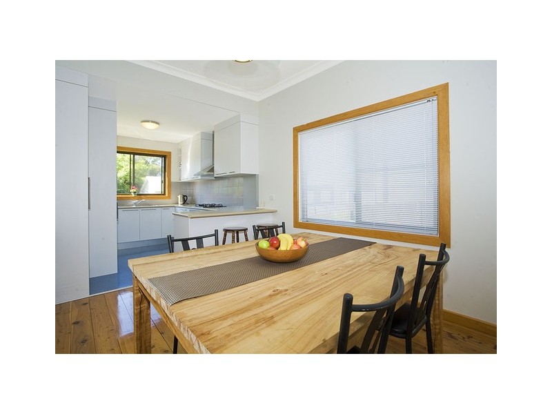 10 Anderson Road, Mortdale NSW 2223