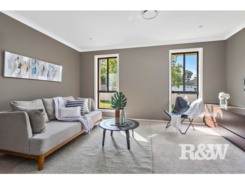 51 Pindari Road, Peakhurst Heights NSW 2210