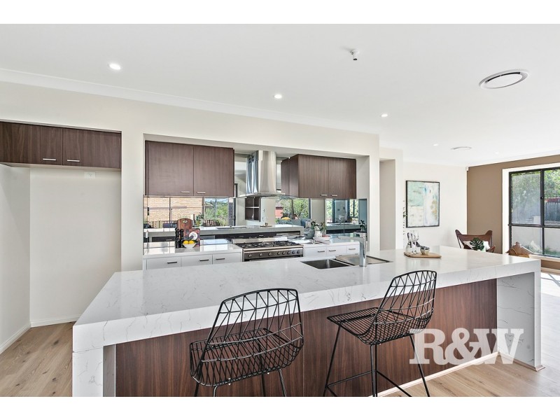 51 Pindari Road, Peakhurst Heights NSW 2210