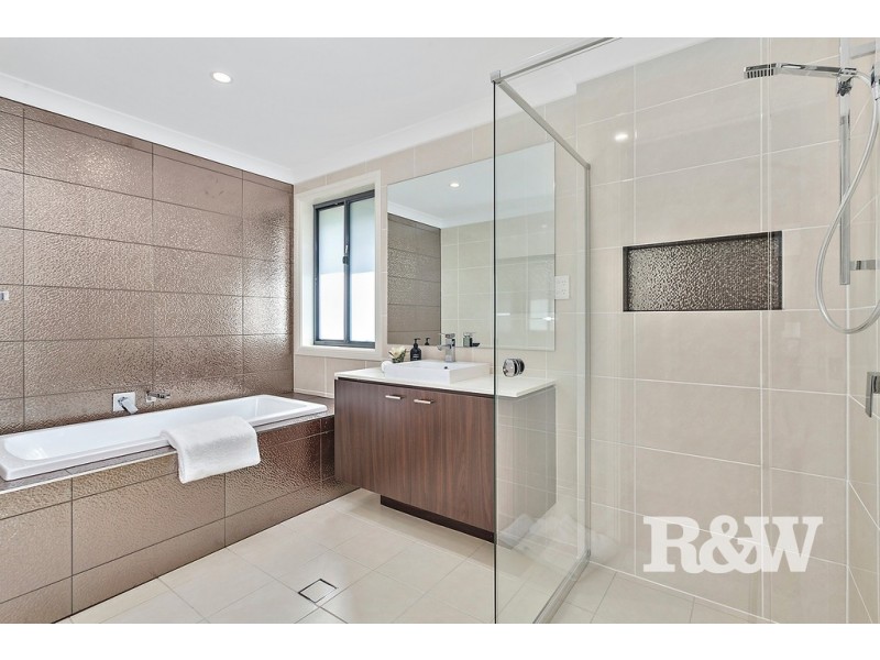 51 Pindari Road, Peakhurst Heights NSW 2210