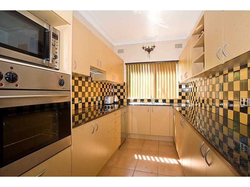 32 Lyla Street, Beverly Hills NSW 2209