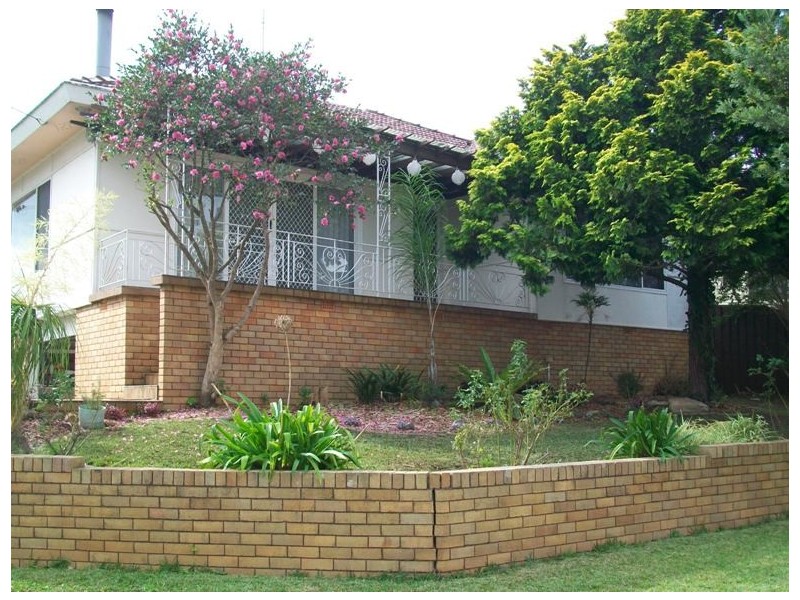 Peakhurst NSW 2210