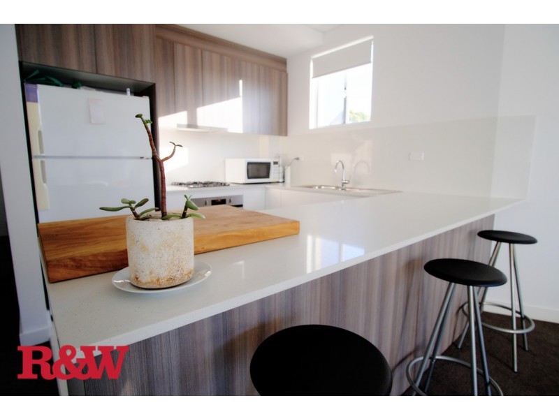 8/22-24 Gover Street, Peakhurst NSW 2210