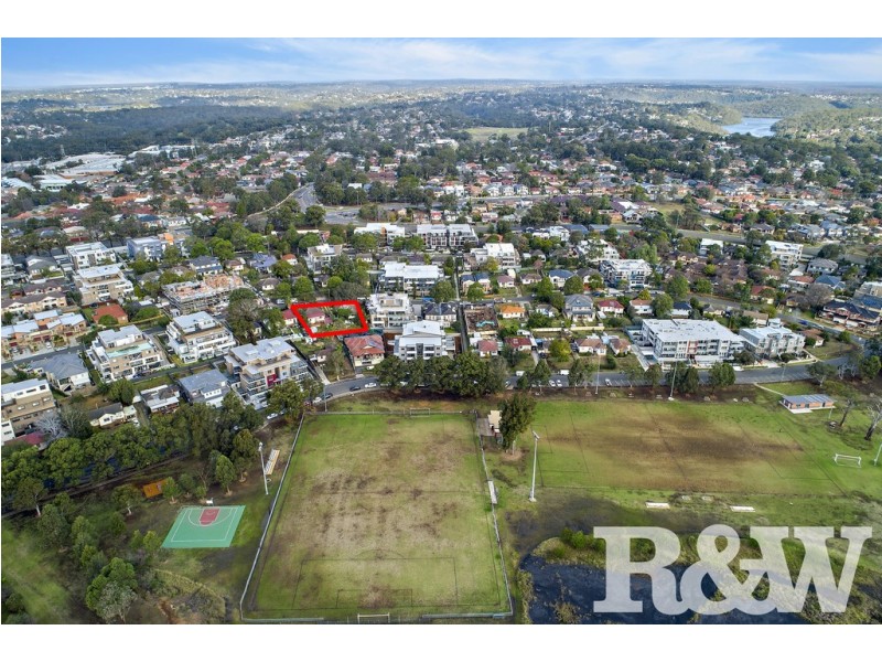 14/26-28 Gover Street, Peakhurst NSW 2210