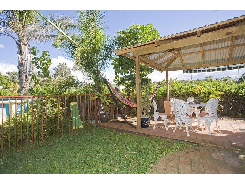 6 Vista Avenue, Peakhurst Heights NSW 2210