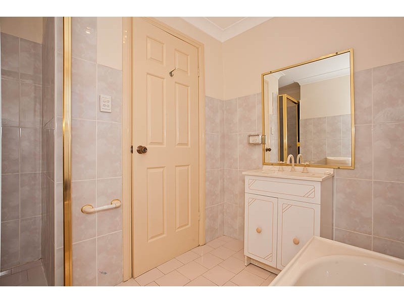 2/47 Blackshaw Avenue, Mortdale NSW 2223