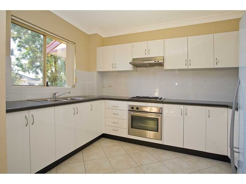 4/40-42 Graham Road, Narwee NSW 2209