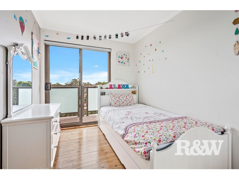 5 Oatley Place, Padstow Heights NSW 2211