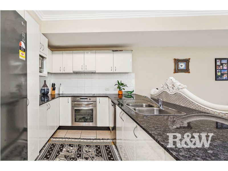 7/837 Henry Lawson Drive, Picnic Point NSW 2213