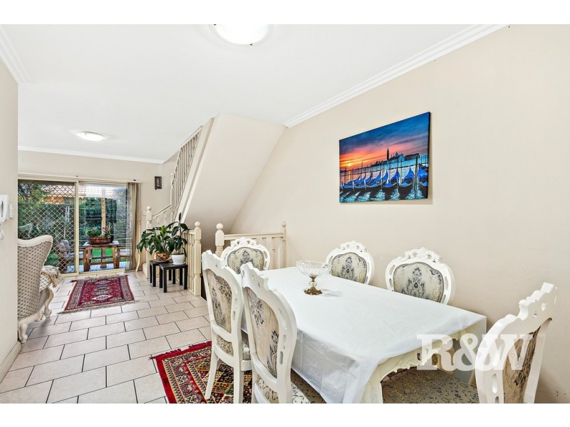 7/837 Henry Lawson Drive, Picnic Point NSW 2213