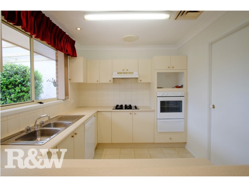 4/91 Baumans Road, Peakhurst NSW 2210