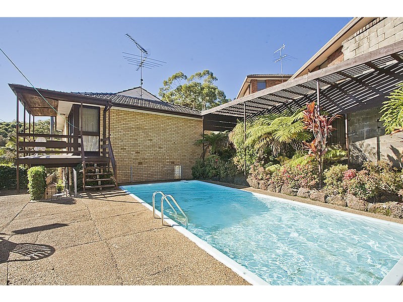 53 Allwood Crescent, Lugarno NSW 2210